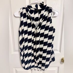 Ann Taylor Black & White Wavy Print Tie-Neck Blouse – Size XS
